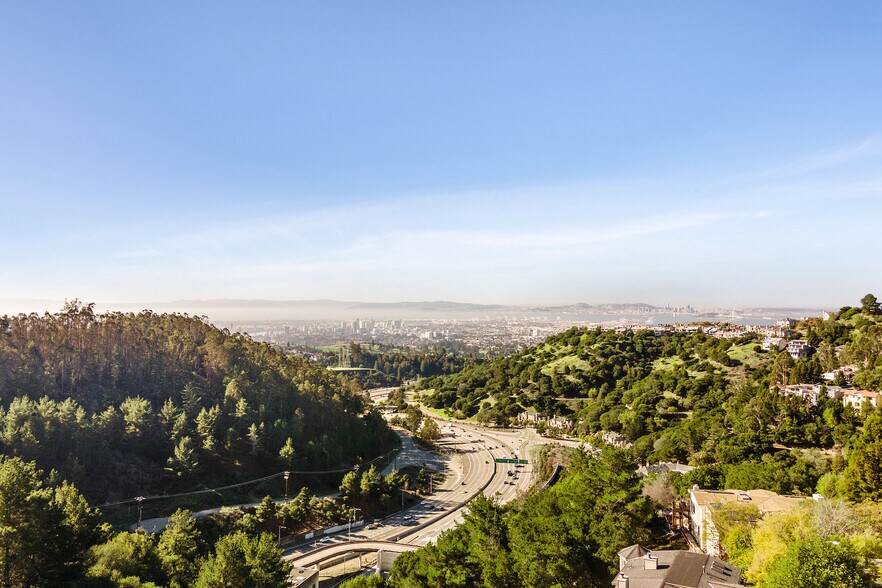 More Photos Of Tunnel Rd. & Broadway Tunnel Fwy, Oakland Land For Sale