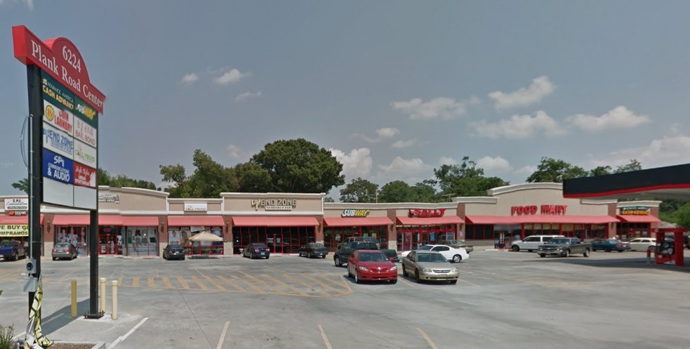 Primary Photo Of 6224 Plank Rd, Baton Rouge Service Station For Lease