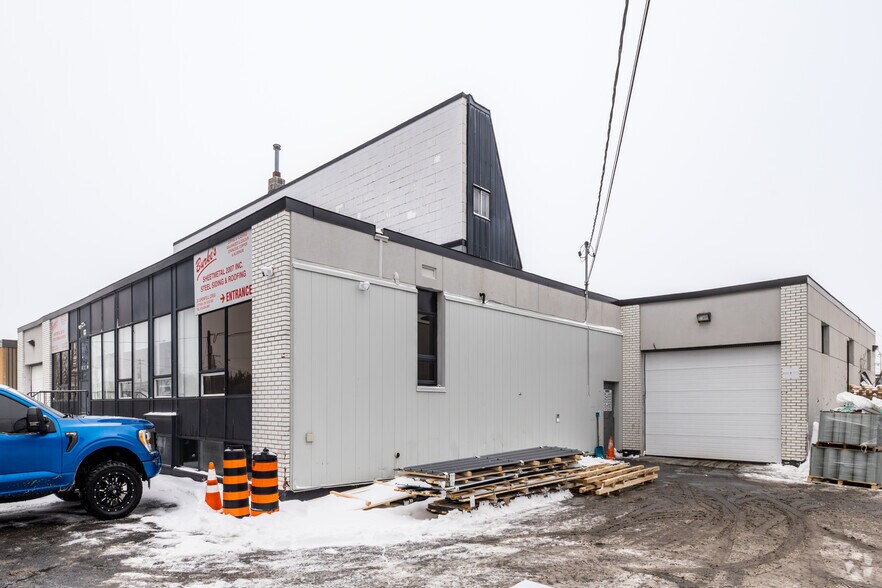 More Photos Of 30 Grenfell Cres, Ottawa Manufacturing For Lease