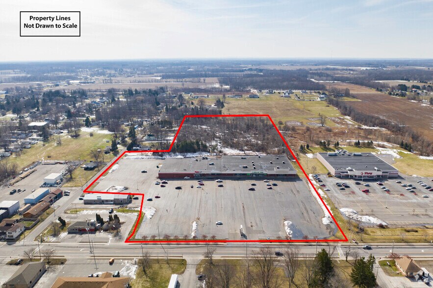 More Photos Of 316-345 West Ave, Albion Town Orleans Department Store For Sale