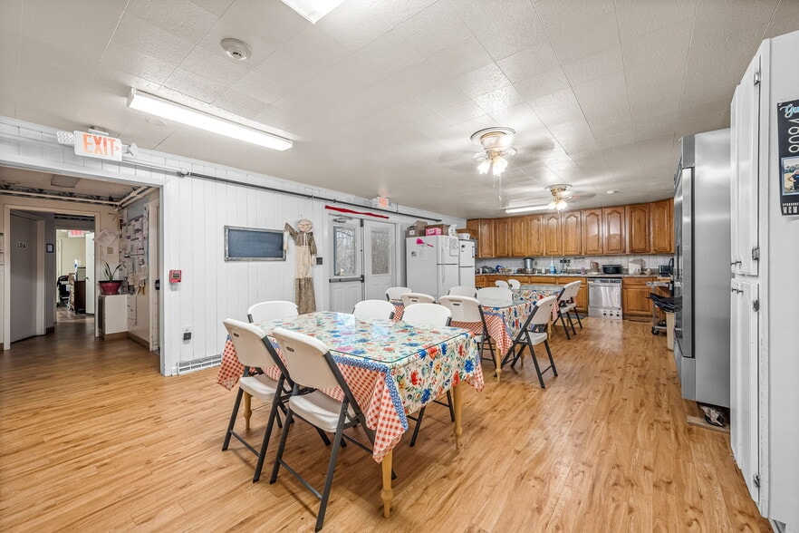 More Photos Of 345 Garfield St, McMinnville Assisted Living For Sale