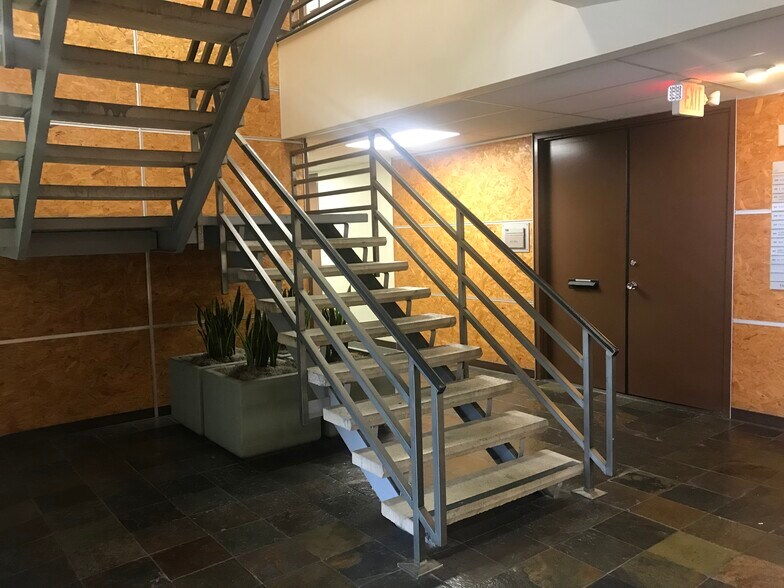 More Photos Of 5301 Beethoven St, Playa Vista Office For Lease