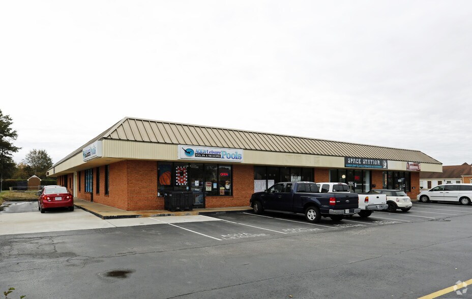Primary Photo Of 4604 Pembroke Lake Cir, Virginia Beach Freestanding For Lease