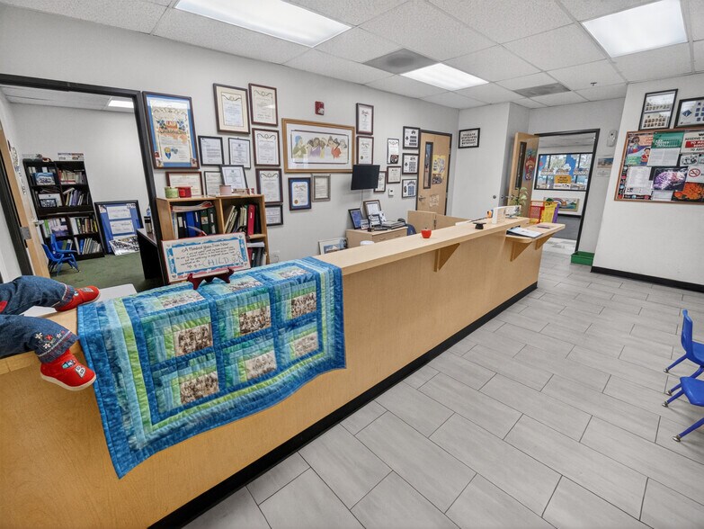 More Photos Of 2350-2400 S Central Ave, Compton Warehouse For Lease