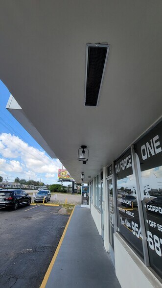 More Photos Of 3325 Griffin Rd, Fort Lauderdale Freestanding For Lease