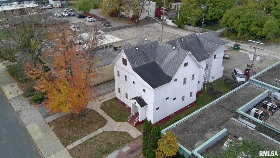 More Photos Of 1209 North St, Peoria Apartments For Sale