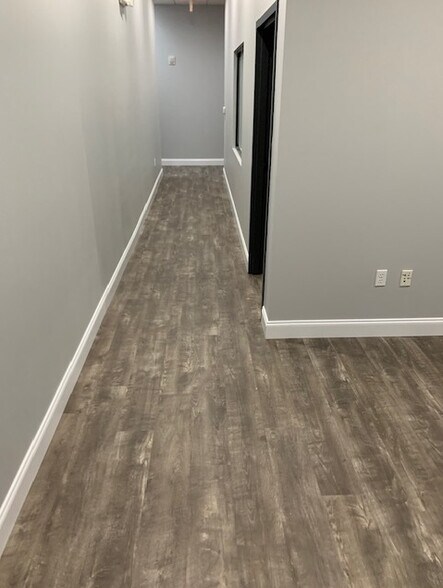 More Photos Of 6996 Piazza Grande Ave, Orlando Office For Sale