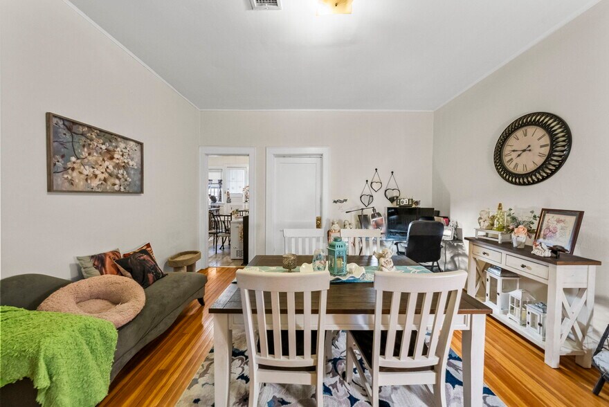 More Photos Of 303-309 Maple St, Perth Amboy Storefront Retail Residential For Sale