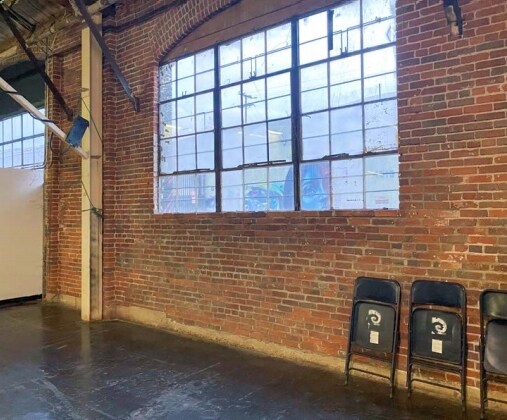 More Photos Of 2341-2345 E Olympic Blvd, Los Angeles Warehouse For Lease