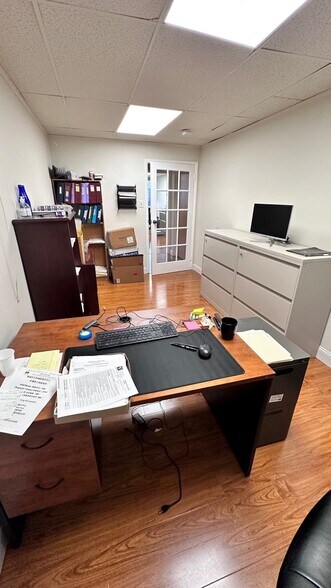 More Photos Of 1300 Industrial Blvd, Southampton Light Distribution For Lease
