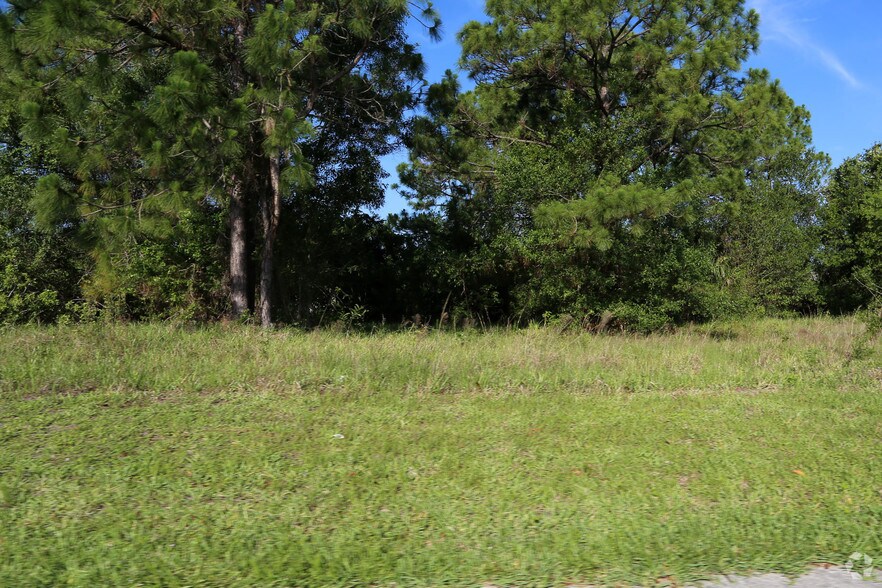 More Photos Of 1962 SW Bayshore Blvd, Port Saint Lucie Land For Sale