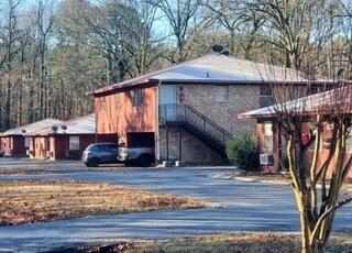 More Photos Of 2100-2108 Sidney St, Pine Bluff Apartments For Sale