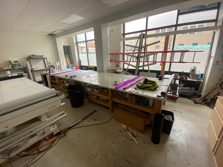 More Photos Of 3158 N Seminary Ave, Chicago Apartments For Lease