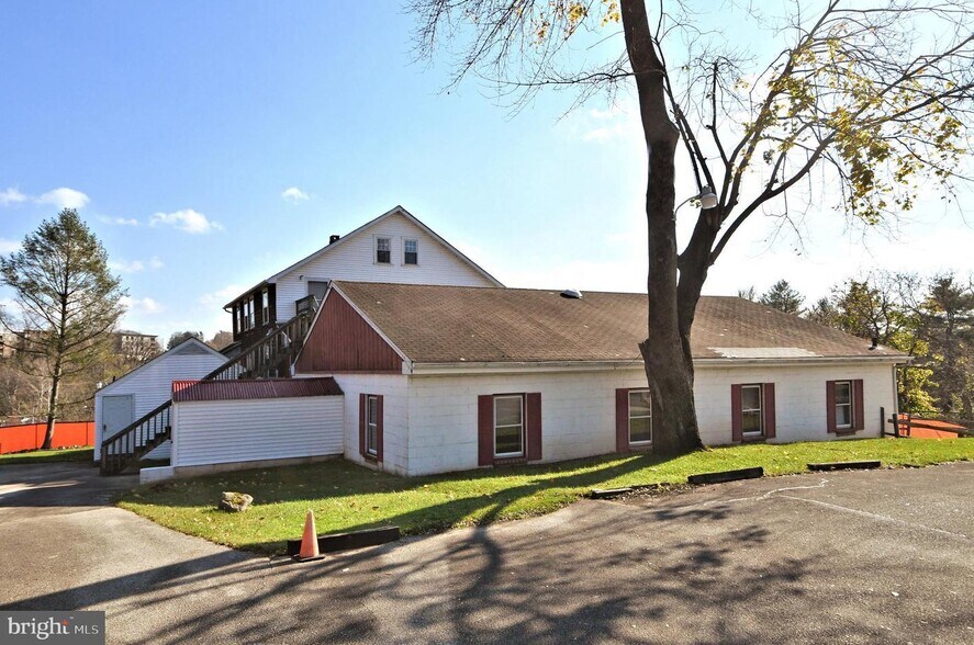 More Photos Of 820 Mancill Mill Rd, King Of Prussia Light Manufacturing For Sale