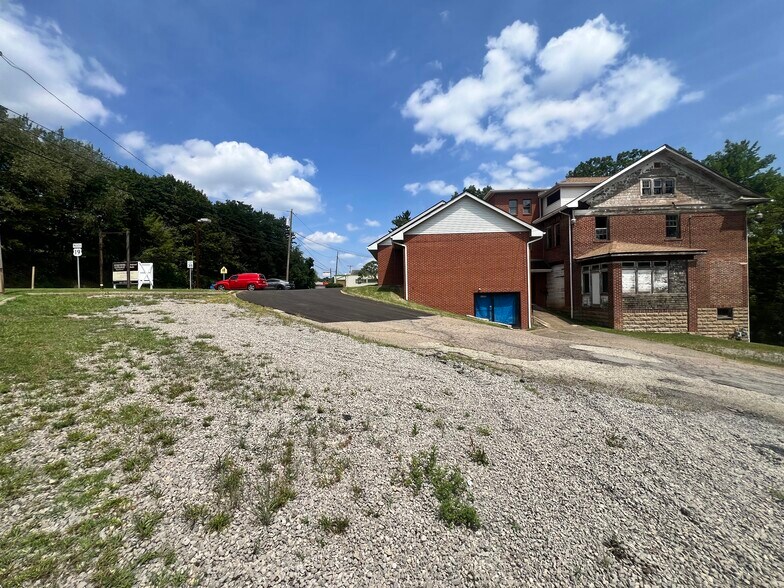 More Photos Of 8200 Perry Hwy, Pittsburgh Freestanding For Sale