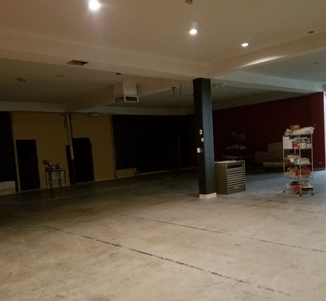 More Photos Of 3888-3890 Forest St, Denver Warehouse For Lease