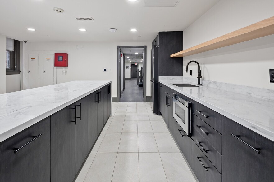 More Photos Of 1718-1720 N St NW, Washington Office For Lease