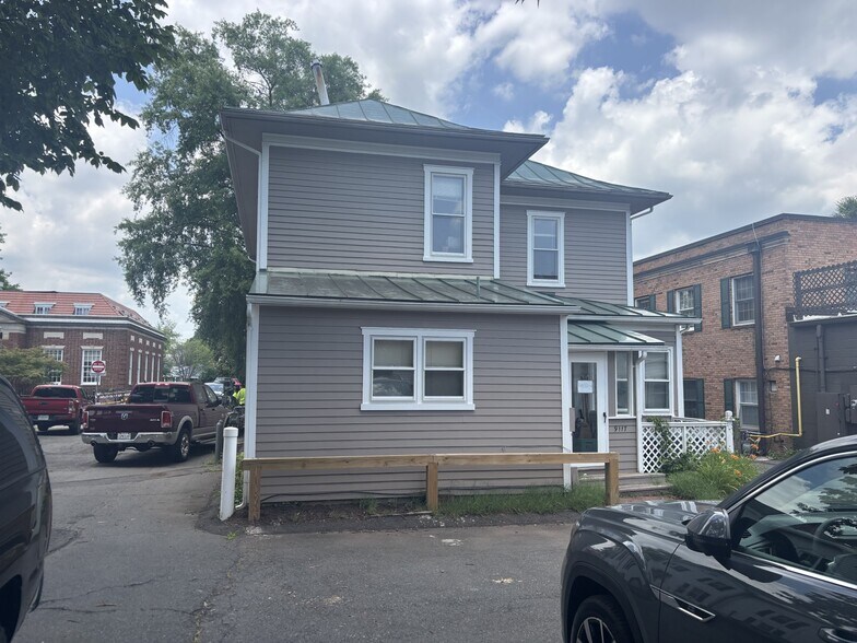 More Photos Of 9117 Church St, Manassas Office For Sale