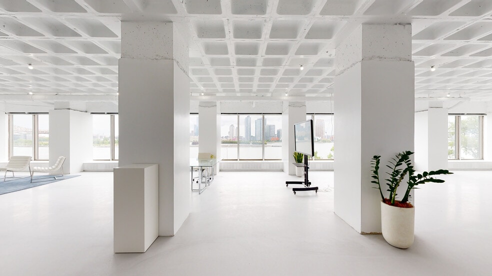 More Photos Of , New York Office For Sale