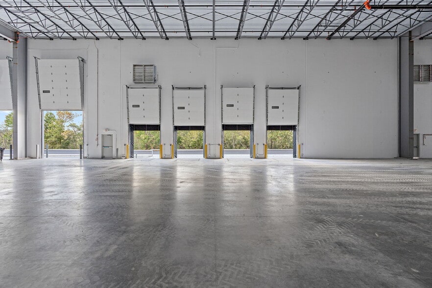 More Photos Of 100 Spontex Dr, Columbia Warehouse For Lease