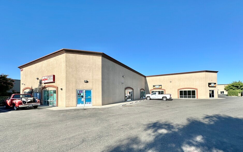 More Photos Of 5225 Pentecost Dr, Modesto Manufacturing For Sale