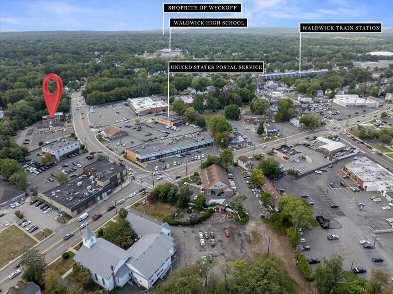 More Photos Of 24 Wyckoff Ave, Waldwick Medical For Lease