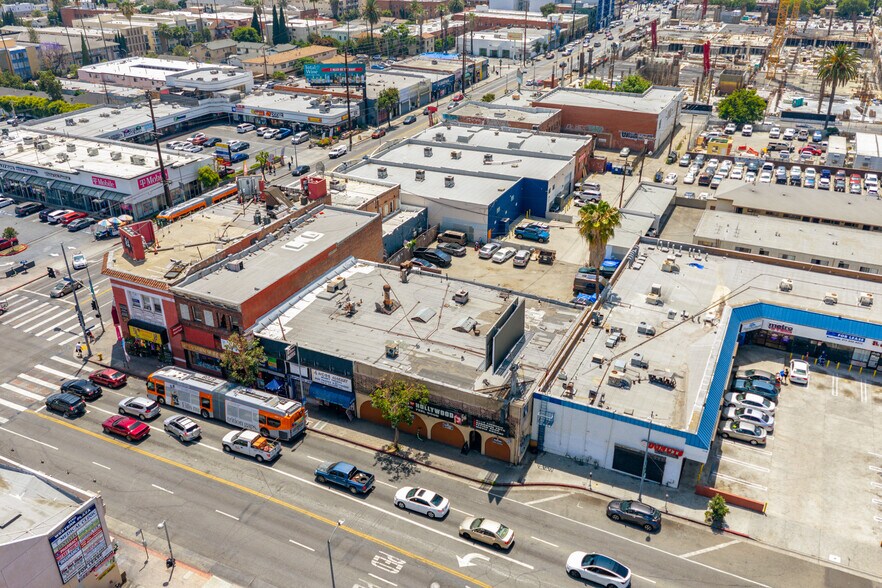 More Photos Of , Los Angeles General Retail For Sale
