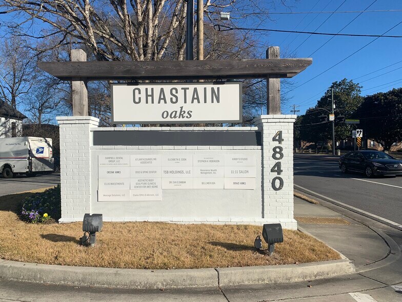 More Photos Of 4840 Roswell Rd NE, Atlanta Unknown For Lease