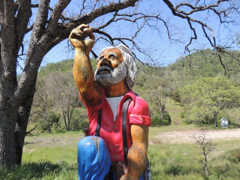 Primary Photo Of 35880 Highway 41, Coarsegold Restaurant For Sale