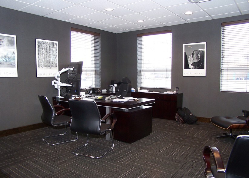 More Photos Of 627 Horseblock Rd, Farmingville Loft Creative Space For Sale