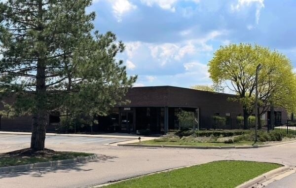 More Photos Of 38905 6 Mile Rd, Livonia Office Residential For Lease