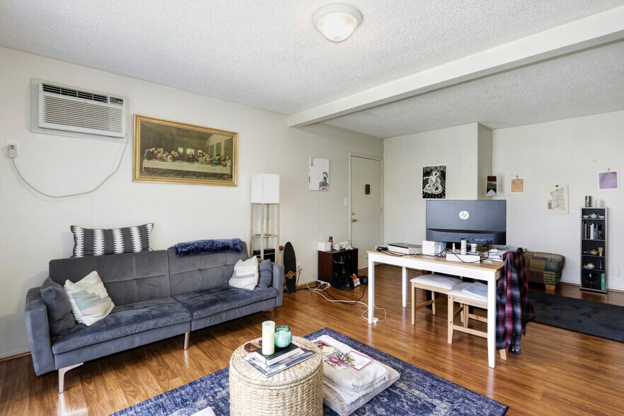 More Photos Of 230 J St, Davis Apartments For Sale