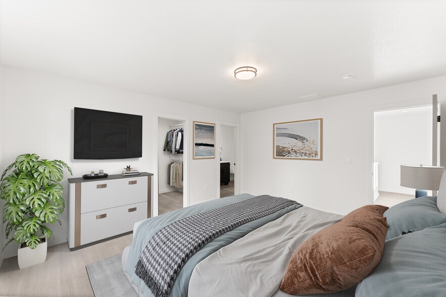 More Photos Of 3703 S Harrison St, Spokane Multifamily For Sale