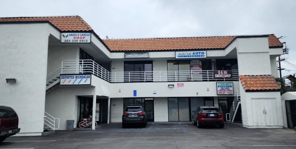 More Photos Of 11030 Inglewood Ave, Inglewood General Retail For Lease