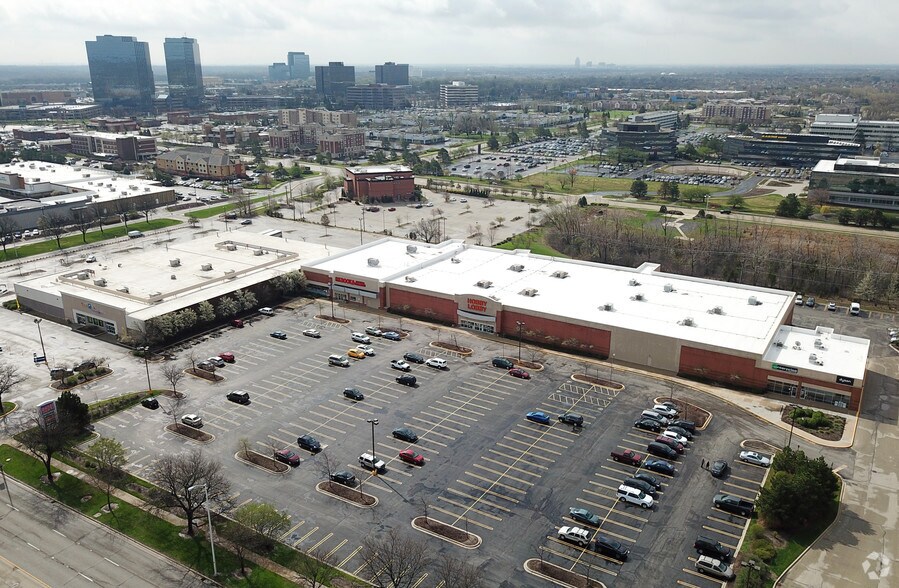 More Photos Of 1025-1255 E Golf Rd, Schaumburg Unknown For Lease