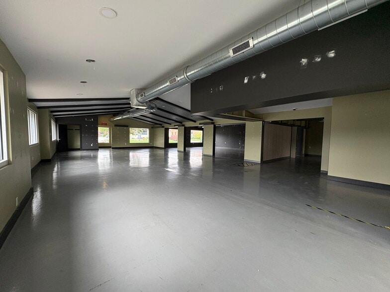 More Photos Of 1201 Washington St, Columbus Loft Creative Space For Lease