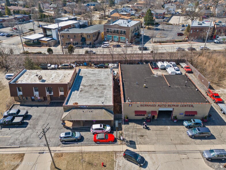More Photos Of 2648-2666 Waukegan Ave, Highland Park Storefront Retail Residential For Sale