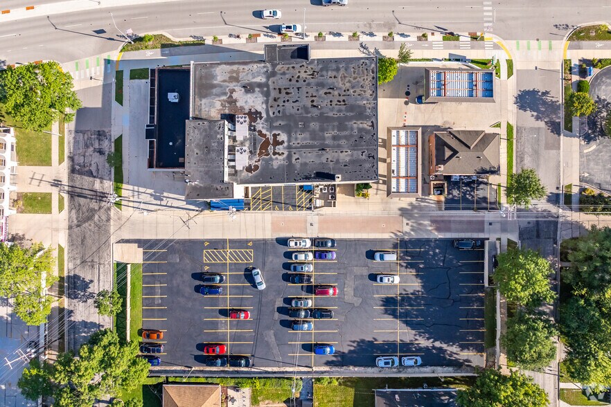 More Photos Of 10625 W North Ave, Milwaukee Medical For Lease