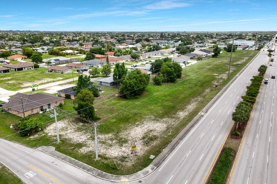 More Photos Of 1800 SW Santa Barbara Pl, Cape Coral Land For Sale