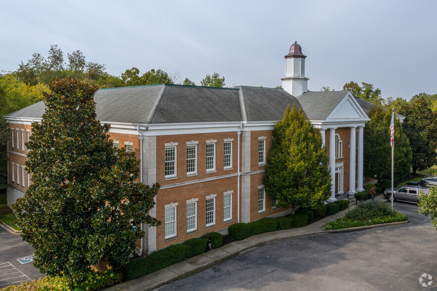 Primary Photo Of 1650 Murfreesboro Rd, Franklin Office For Lease