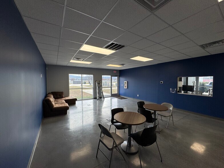 More Photos Of 145 Maddox-Simpson Pkwy, Lebanon Industrial For Lease