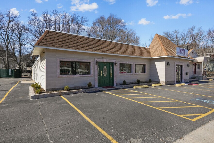 More Photos Of 754 Front St, Woonsocket Restaurant For Sale