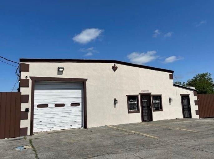 More Photos Of , New Orleans General Retail For Sale