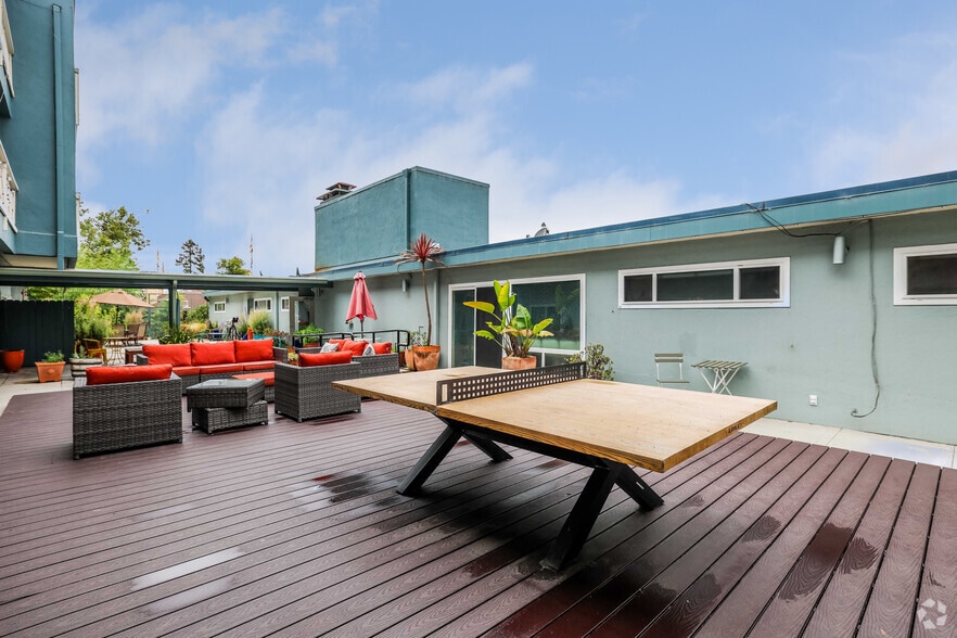 More Photos Of 1771 Highland Pl, Berkeley Apartments For Sale