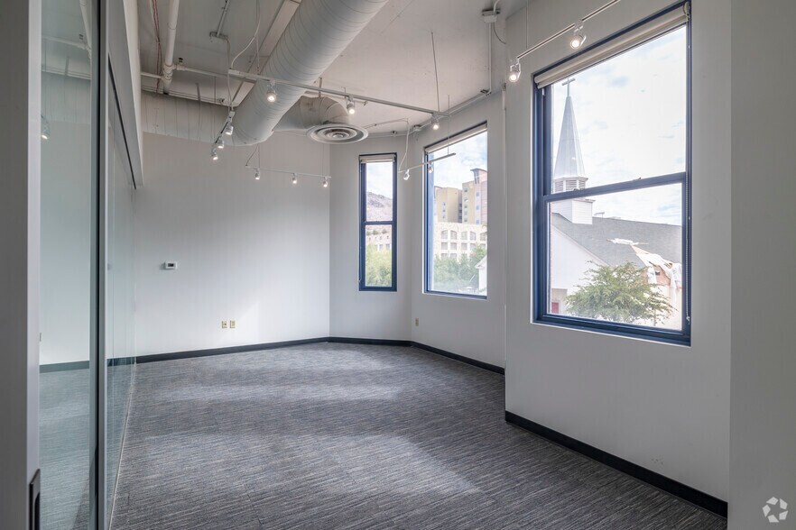 More Photos Of 21 E 6th St, Tempe Loft Creative Space For Sale
