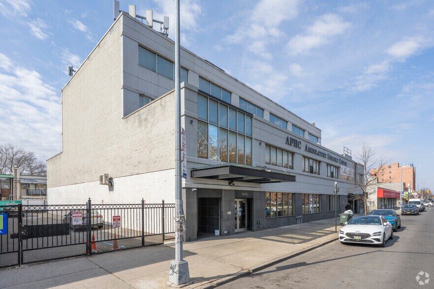 Primary Photo Of 3632 Nostrand Ave, Brooklyn Medical For Lease