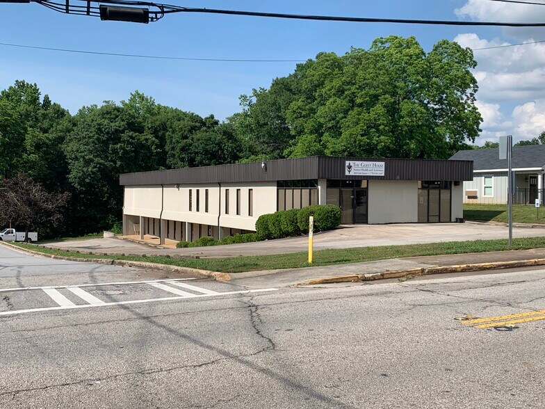 Primary Photo Of 360 Oak St, Gainesville Office For Sale