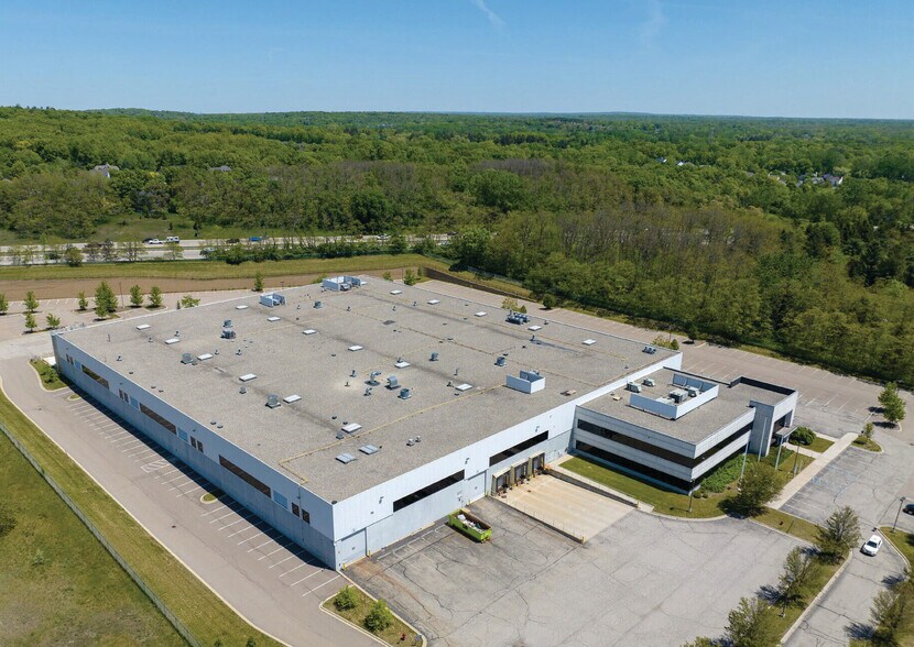 More Photos Of 5600 Bow Pointe Dr, Village of Clarkston Warehouse For Sale