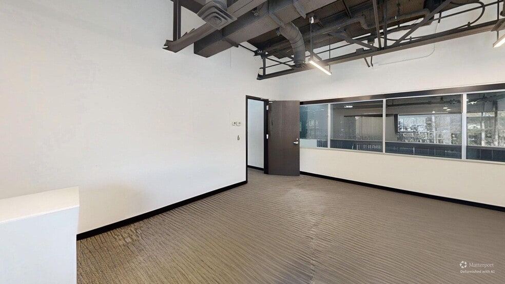 More Photos Of 550 Somerset Ter NE, Atlanta General Retail For Lease