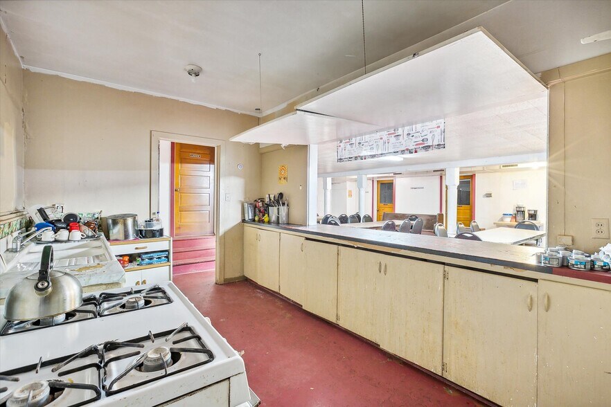 More Photos Of 3428 Littlejohn Ave, Fort Worth Religious Facility For Sale